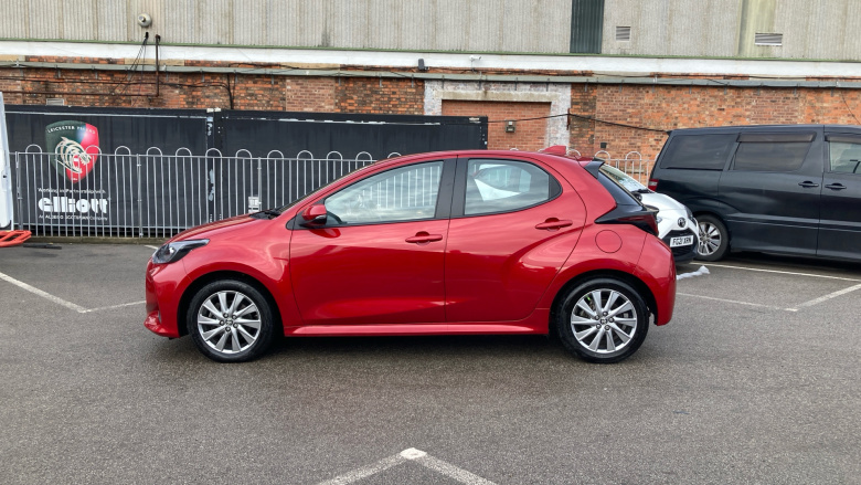 Toyota Yaris 1.5 Hybrid Icon 5dr CVT Hybrid Hatchback